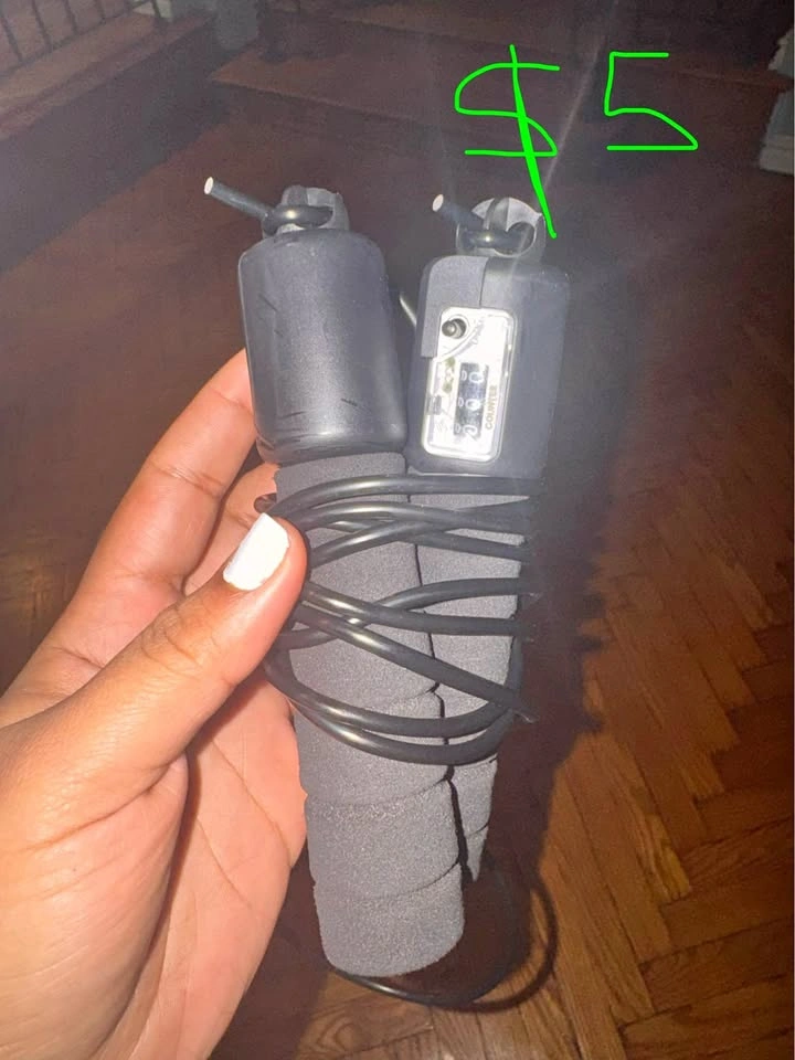 Jump rope with counter