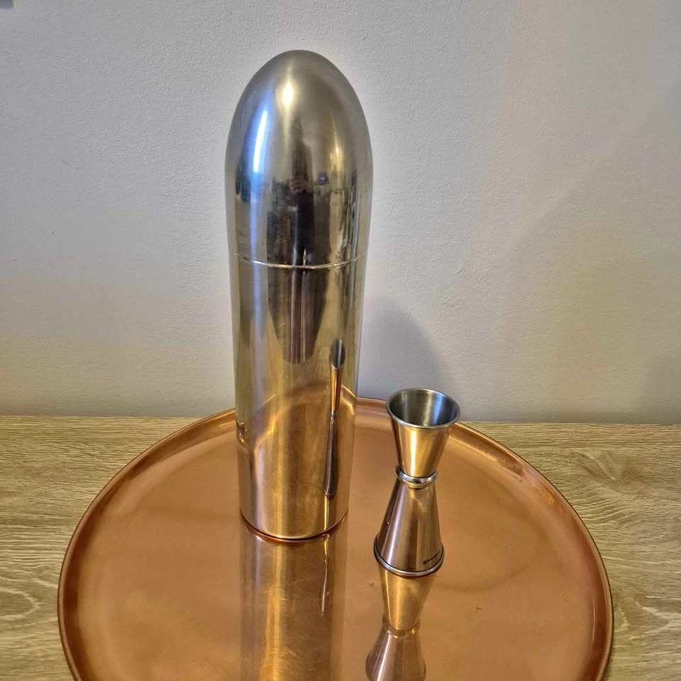 Stainless Steel Cocktail Shaker & Double Jigger
