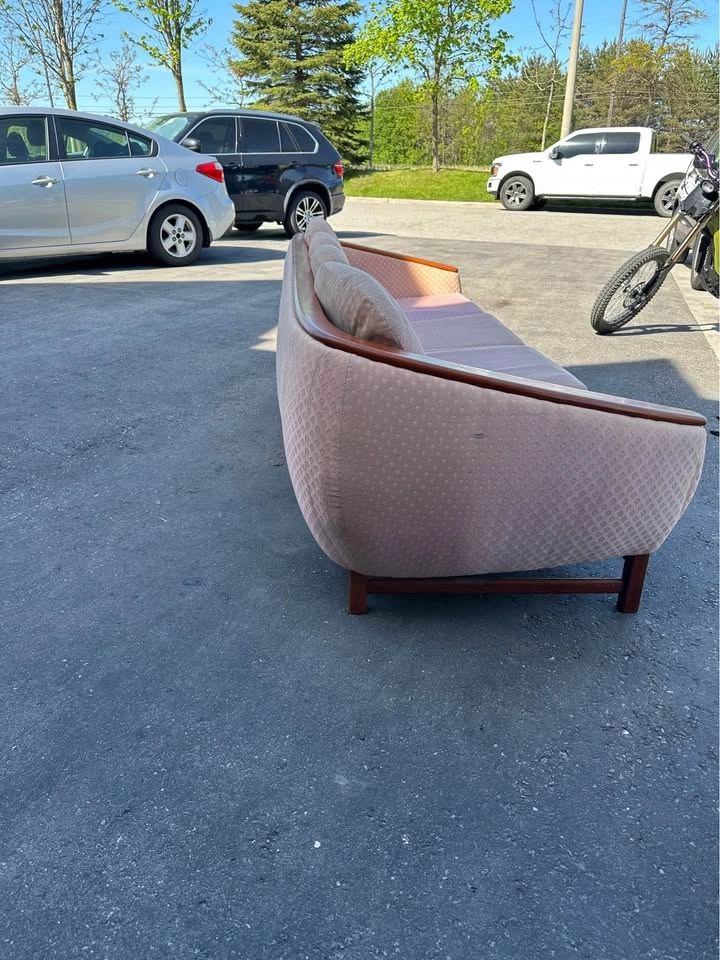 Huber tub barrel couch sofa - photo 3