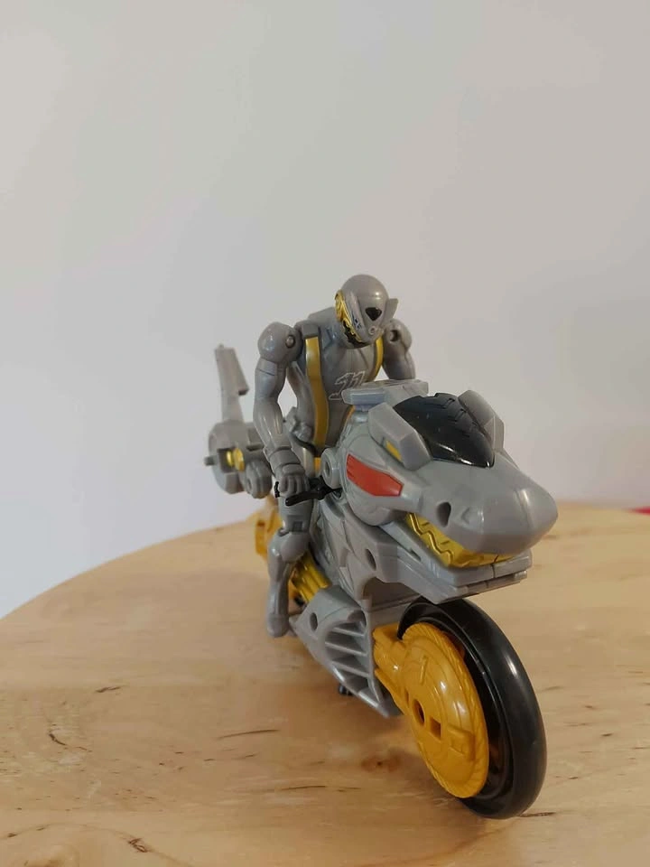 Bandai Power Rangers RPM T-Rex Racing Performance Cycle - photo 5
