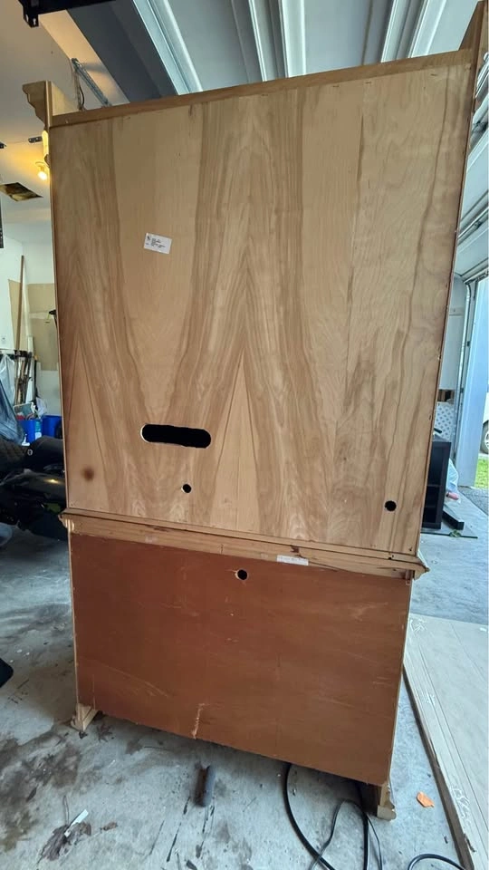Wood armoire/entertainment unit - photo 3