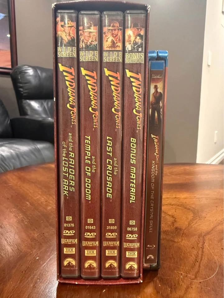 Indiana Jones movies 1-4 - photo 2