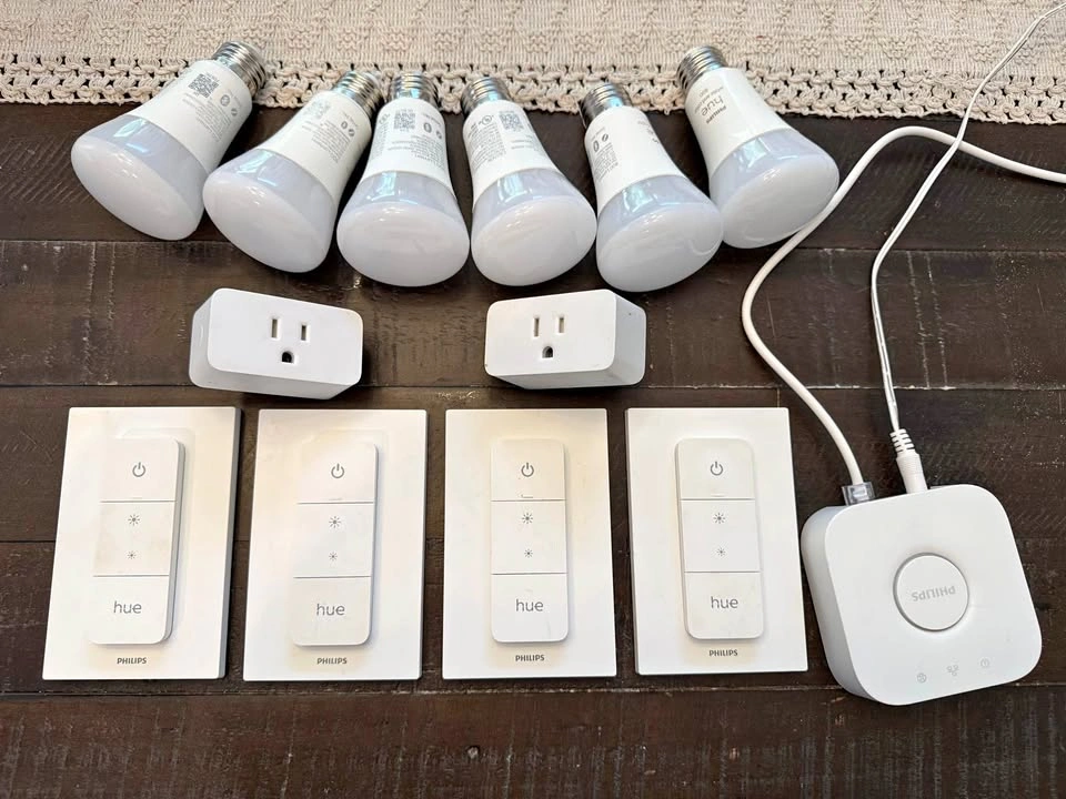 Philips Hue Smart Home Starter Package – Complete Setup