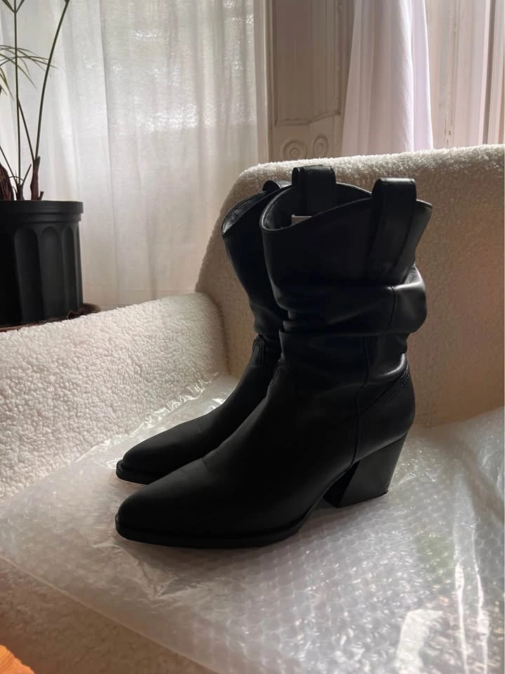 STEVE MADDEN Black Boots, Size 7 - photo 4