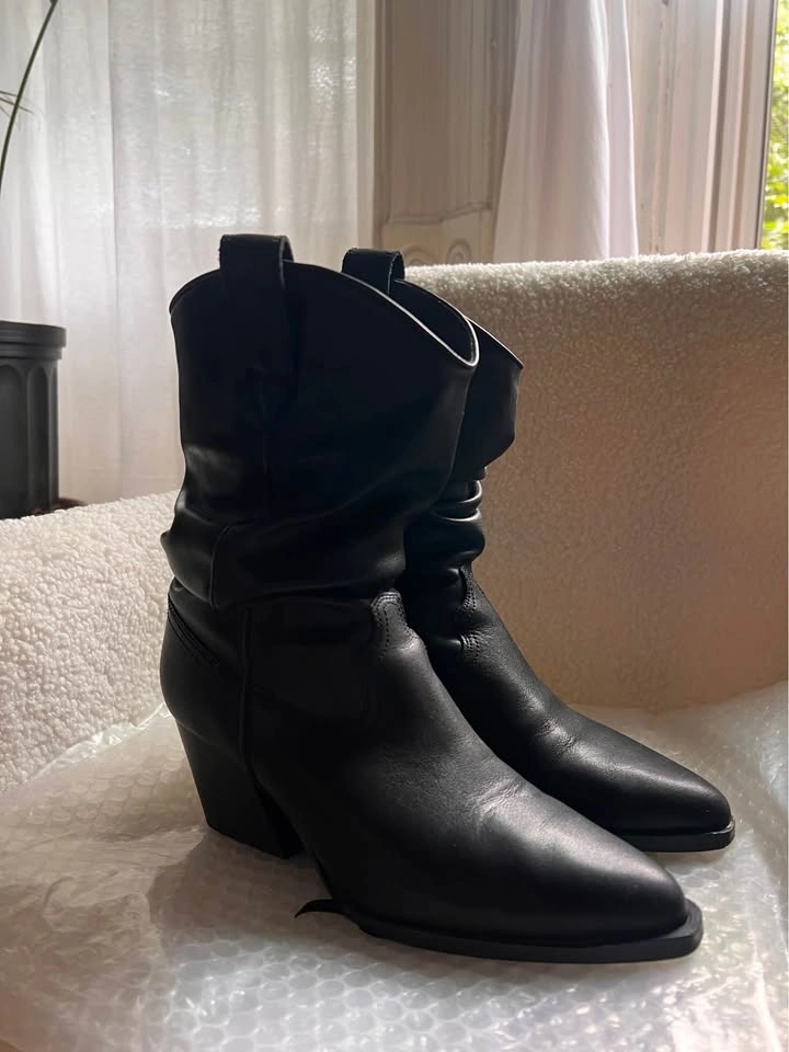 STEVE MADDEN Black Boots, Size 7 - photo 5