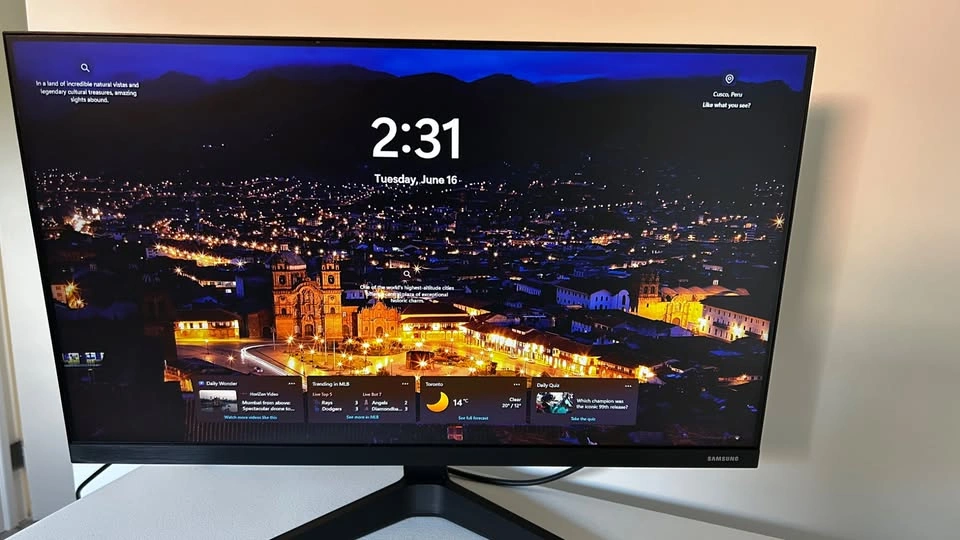Samsung 24" IPS Monitor F24T350FHN – 1080p Full HD + HDMI Cable - photo 2