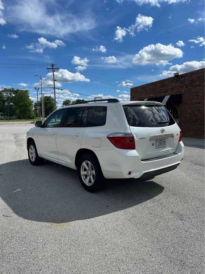 2008 Toyota Highlander LE Sport Utility 4D - photo 3