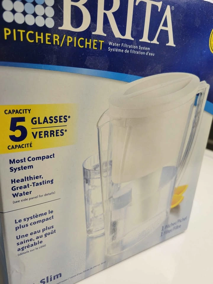 Brita Slim Water Filter Pitcher - photo 2