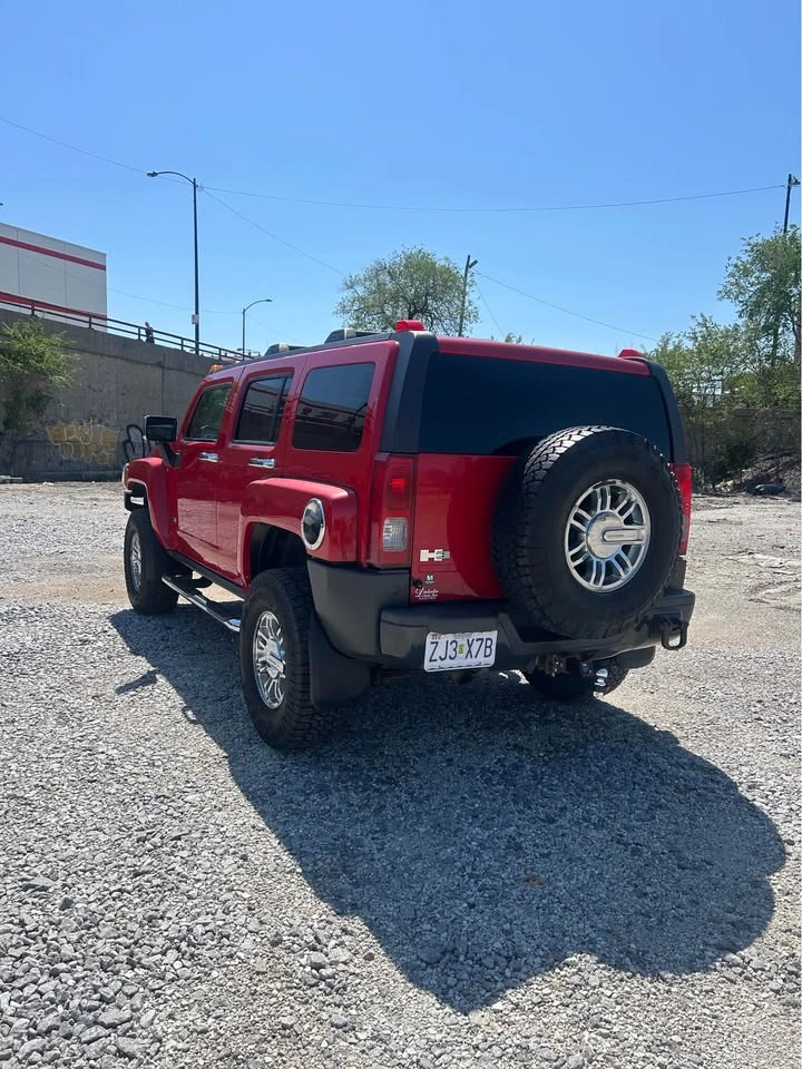 2007 Hummer H3 Sport Utility 4D - photo 2