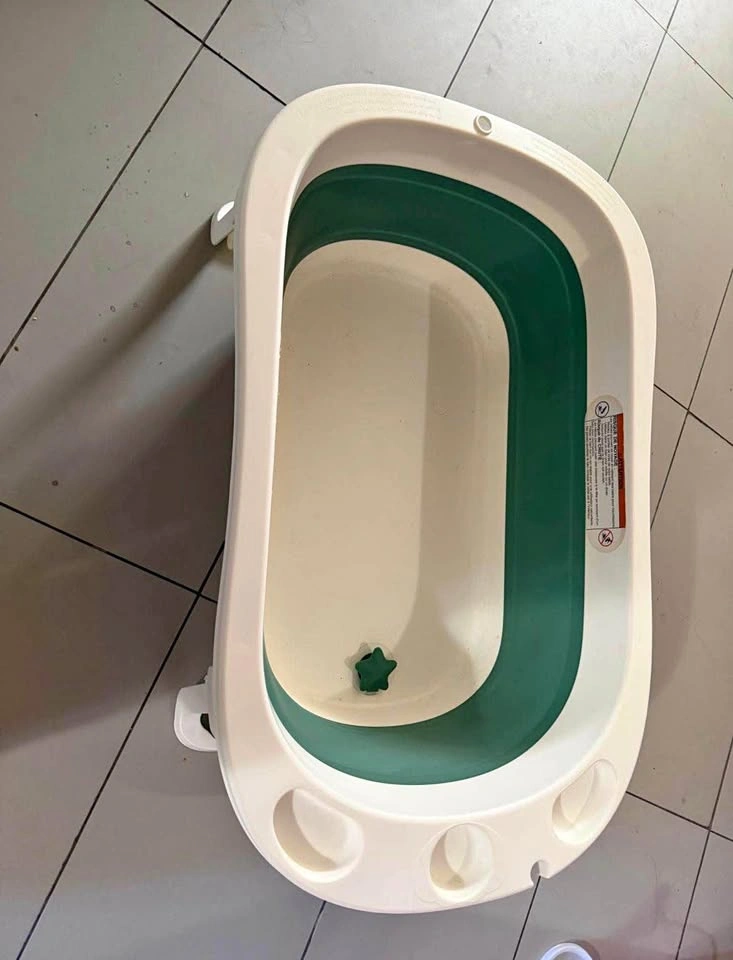 Foldable Baby Bathtub