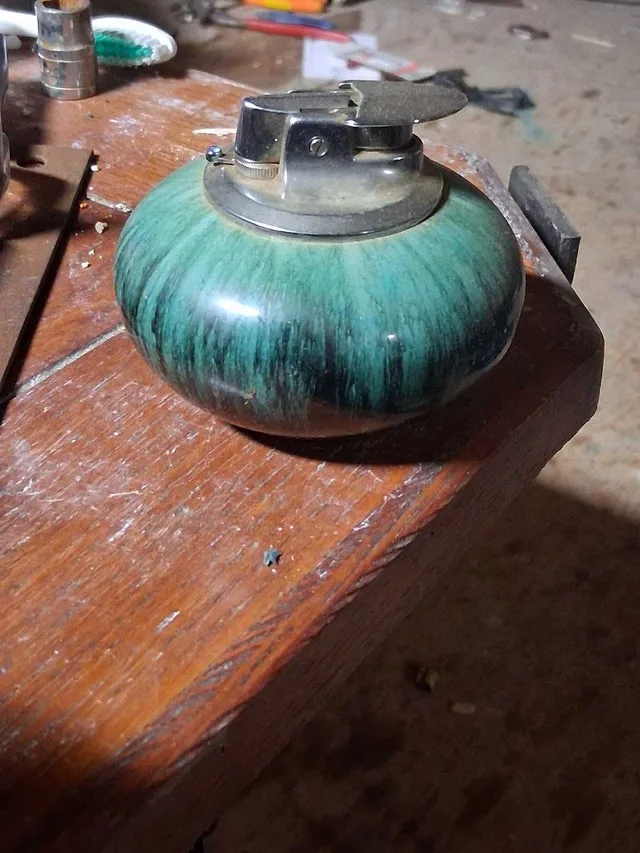 Vintage Ceramic Table Lighter