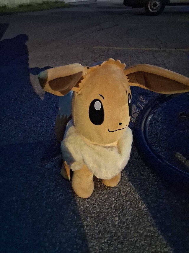 Pokémon Eevee Plush