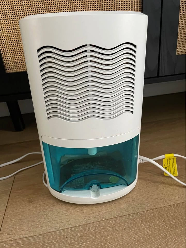 Dehumidifier - photo 2