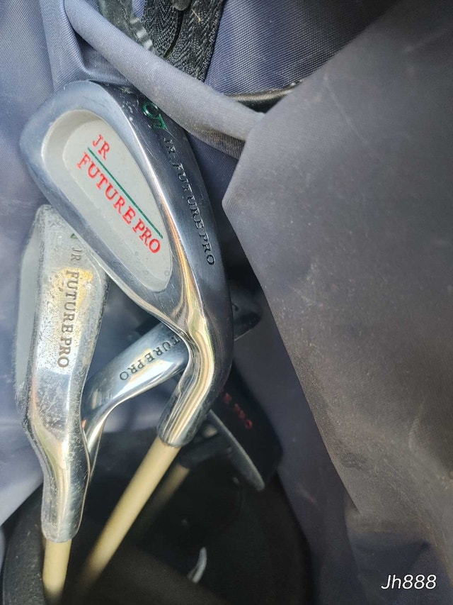 JR Future Pro Junior Golf Club Set with Bag - photo 2