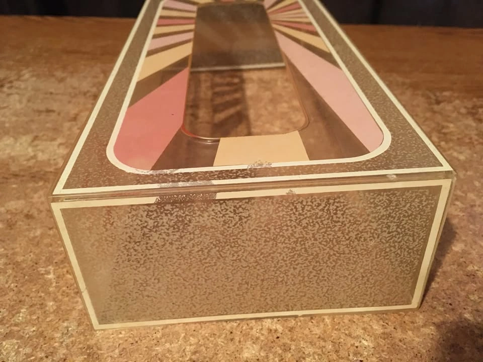 VINTAGE CLEAR ACRYLIC UNICORN TISSUE BOX HOLDER - photo 2