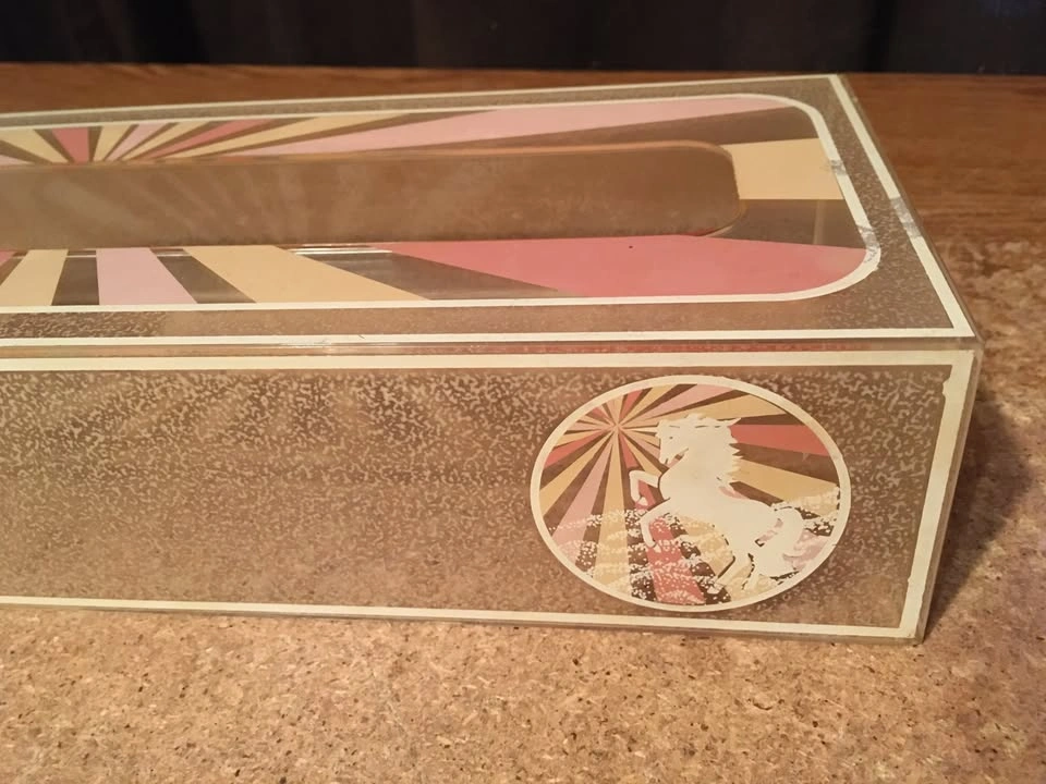 VINTAGE CLEAR ACRYLIC UNICORN TISSUE BOX HOLDER - photo 5