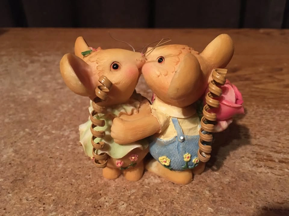 CUTE LITTLE MOUSE LOVE COUPLE FLOWERS OVERALLS DRESS - photo 2
