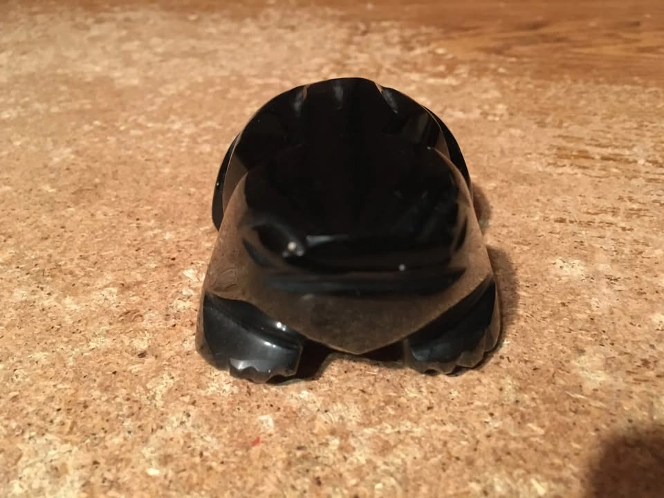 VINTAGE BLACK GOLD OBSIDIAN FROG FIGURINE - photo 2