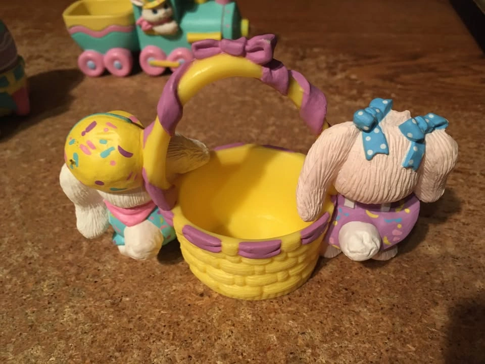 LOT OF 3 CRAYOLA BUNNY SPRING EASTER FIGURES - photo 3