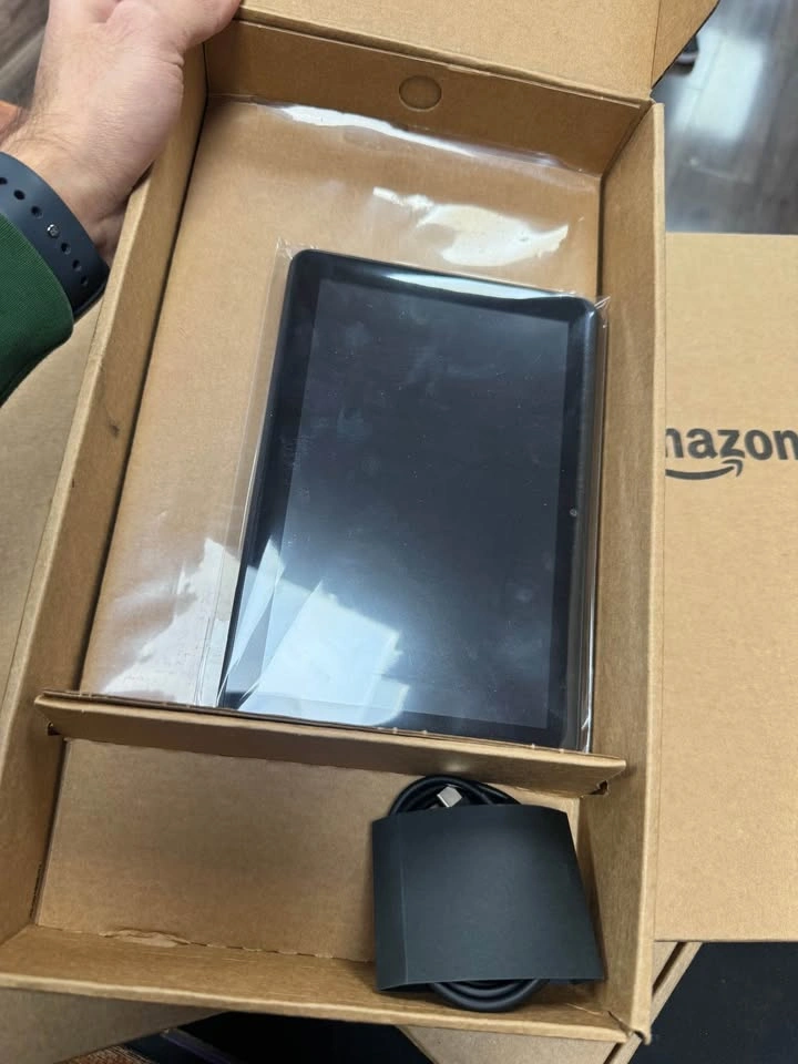 Amazon Fire HD 8 Tablet – 8” Display | 32GB | WiFi | Black - photo 3