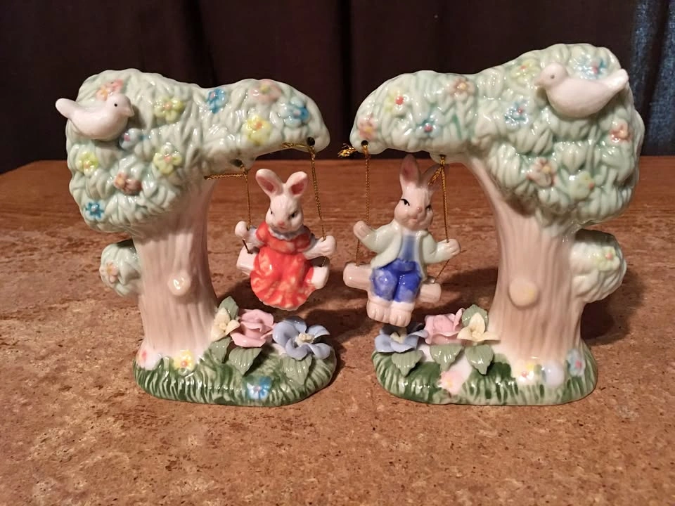 LOT OF 2 K'S COLLECTION BUNNY SWINGING IN A TREE GIRL BUNNY