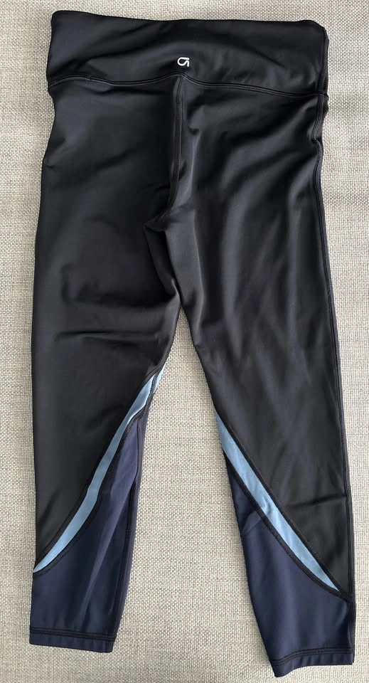 GapFit Women's Eclipse 7/8 Leggings ~ Size Small⚽️ - photo 4