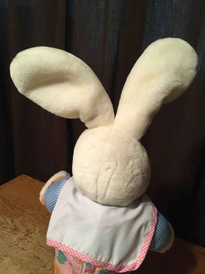 VINTAGE T. L. TOYS HK ANIMATED SINGING HOPPING EASTER BUNNY PLUS - photo 5