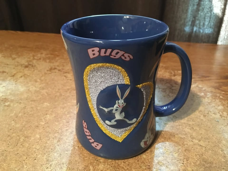 SIX FLAGS BUGS BUNNY COFFEE CUP MUG LOONEY TUNES BLUE HEART SPAR - photo 3