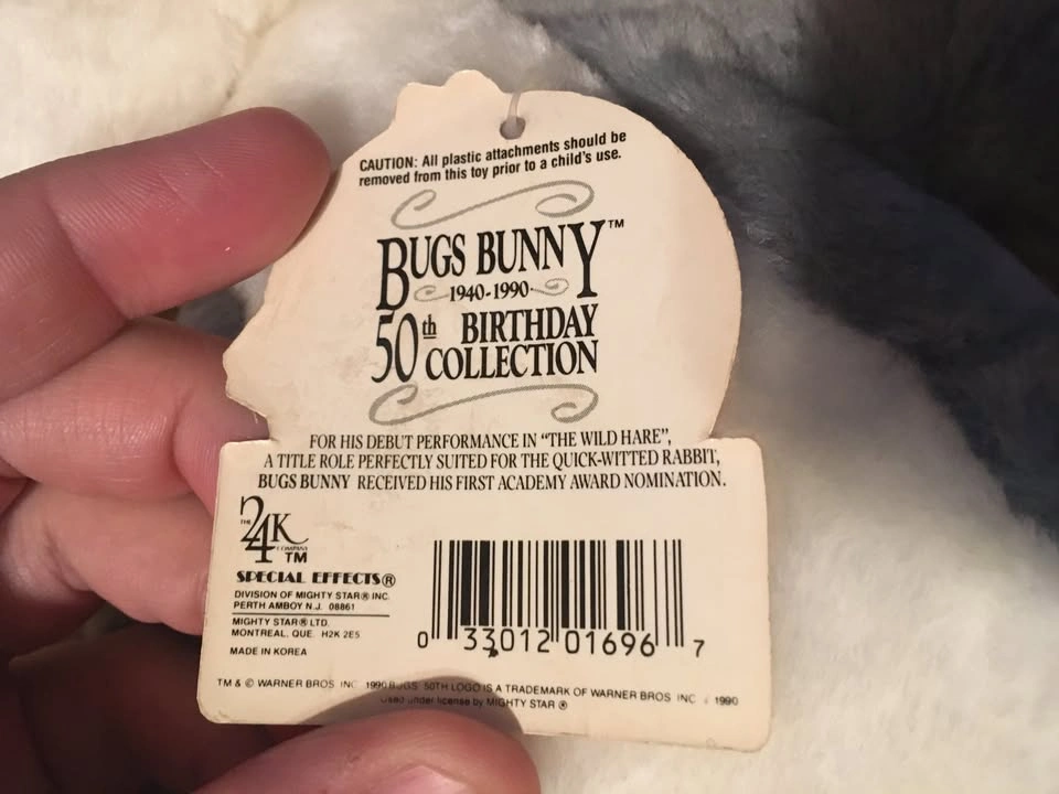 VINTAGE BUGS BUNNY TALKS 50TH ANNIVERSARY PLUSH TALKING TOY - photo 4