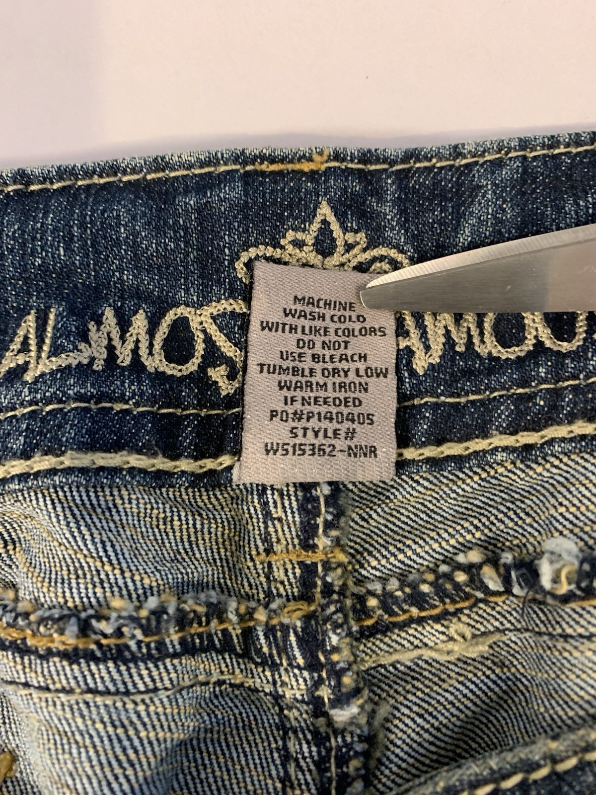⚽️ Y2K Low Rise Bootcut Jeans 34 Flare Whiskered Distressed - photo 4