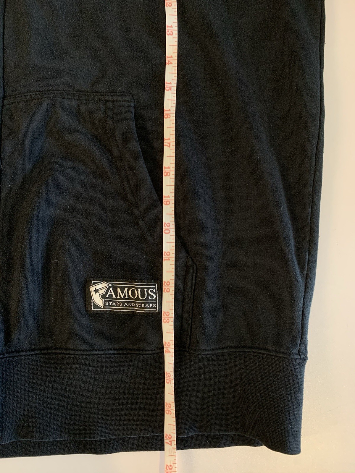 ⚽️ VTG Y2K Famous Stars And Straps Hoodie Large Black White - photo 5