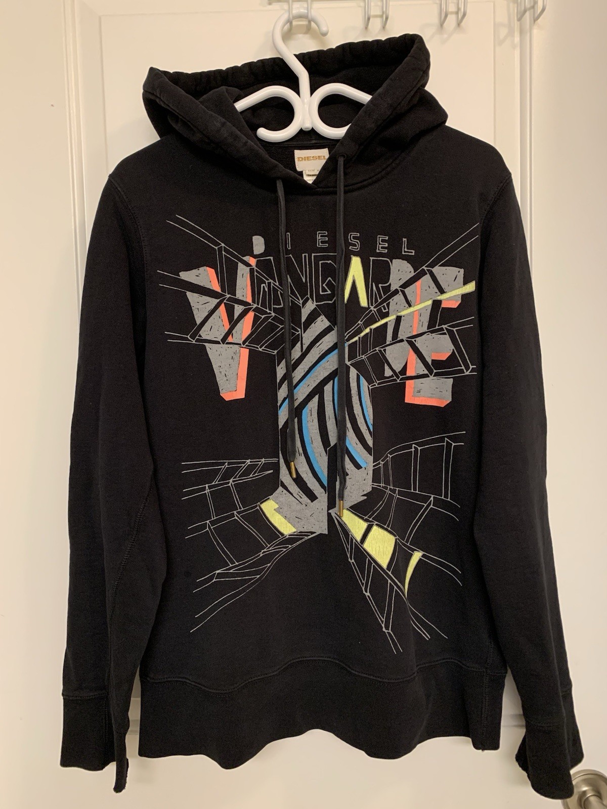 ⚽️ Diesel VANGARDE S-Ginn-T10 Industrial Graphic Hoodie Size M