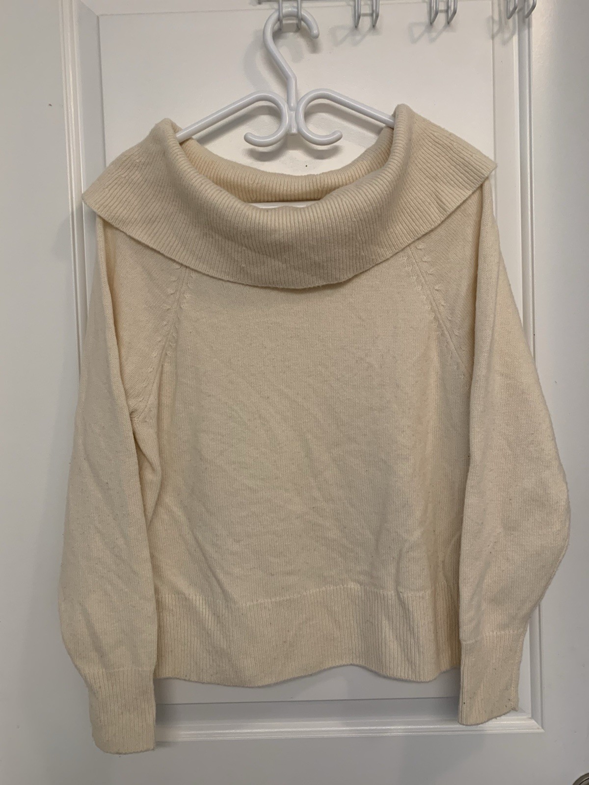 ⚽️ PAIGE Izabella Off the Shoulder Wool Blend Sweater