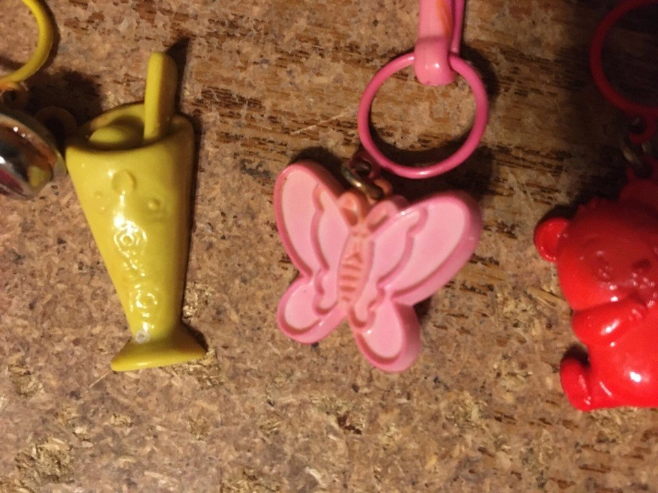 5X Vintage 1980s Plastic Bell Charms - photo 3