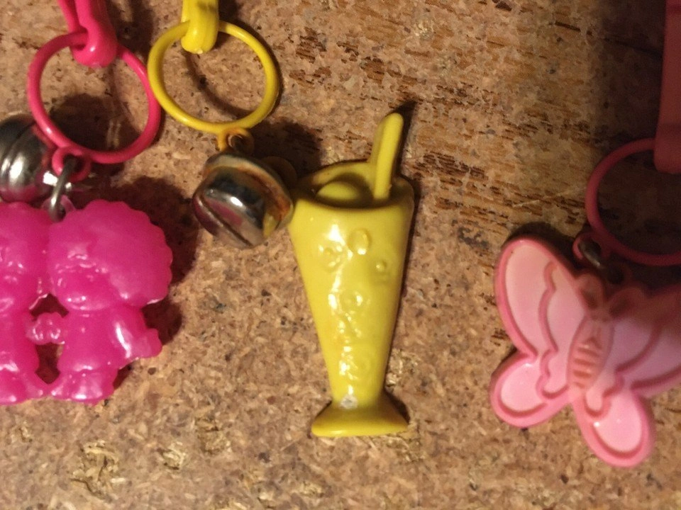 5X Vintage 1980s Plastic Bell Charms - photo 4