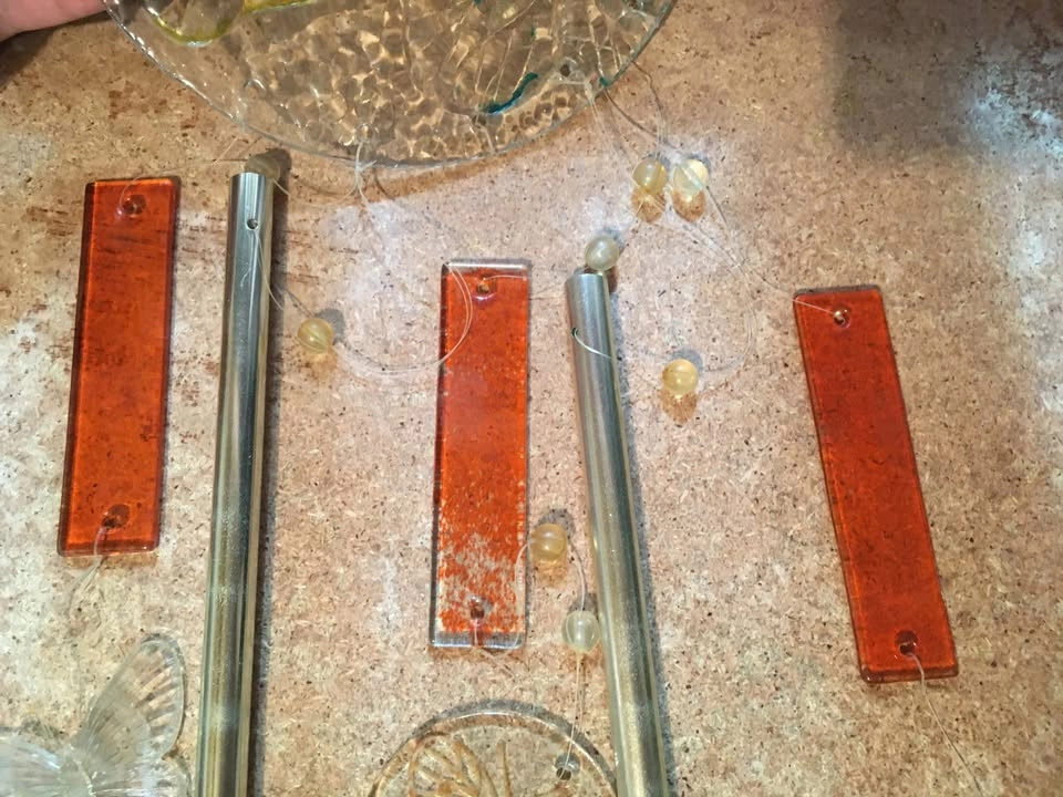 GLASS BUTTERFLIES WIND CHIME - photo 3