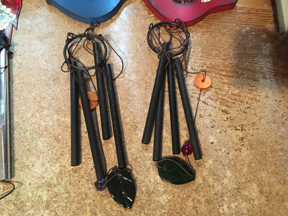 LOT OF 5 WIND CHIME BIRDS CARDINAL SNAIL TURTLE - photo 3