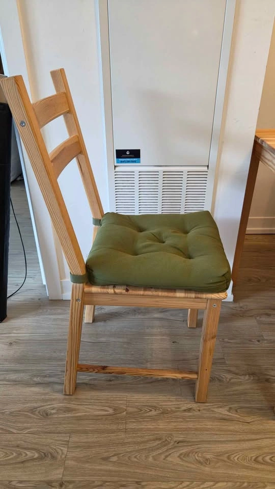 IKEA JOKKMOKK Table & 4 Chairs - photo 4