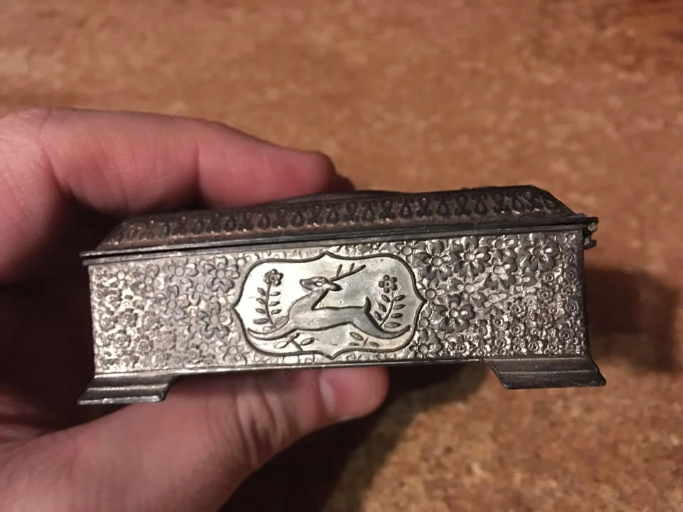 VICTORIAN JEWELRY BOX SILVER TONE TRINKET BOX JAPAN - photo 4