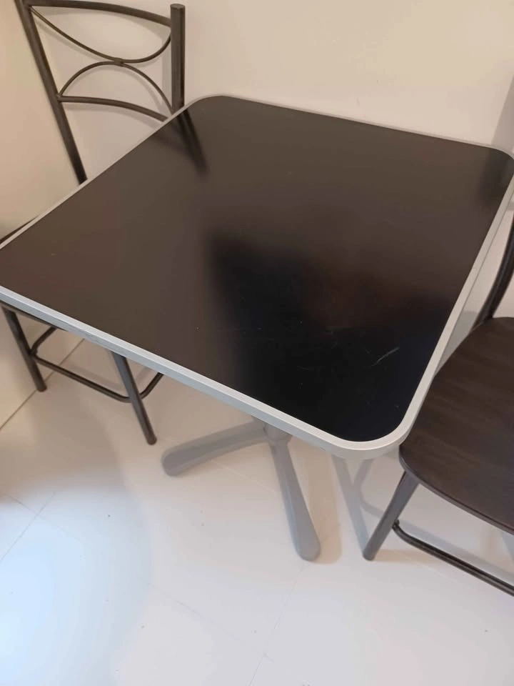 Small Ikea Retro Pedestal Table and 2 Black Metal Chairs - photo 4