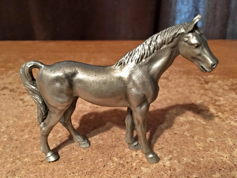 HUDSON PEWTER HORSE FIGURINE #100 3" X 3.75"