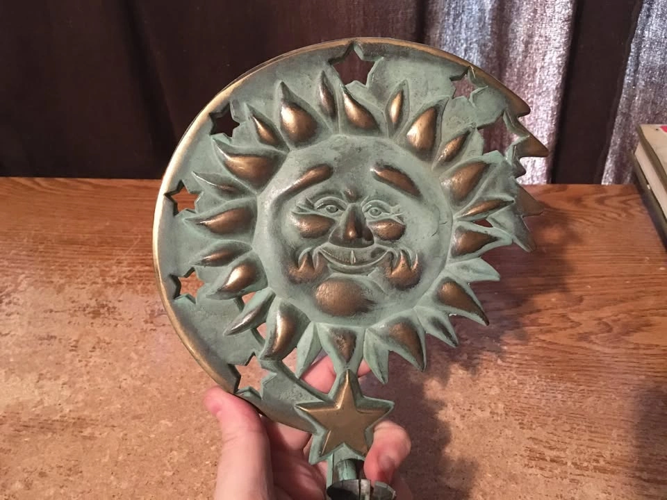 VINTAGE 1994 PARTYLITE BRASS CELESTIAL SUN AND STAR CANDLE HOLDE - photo 2
