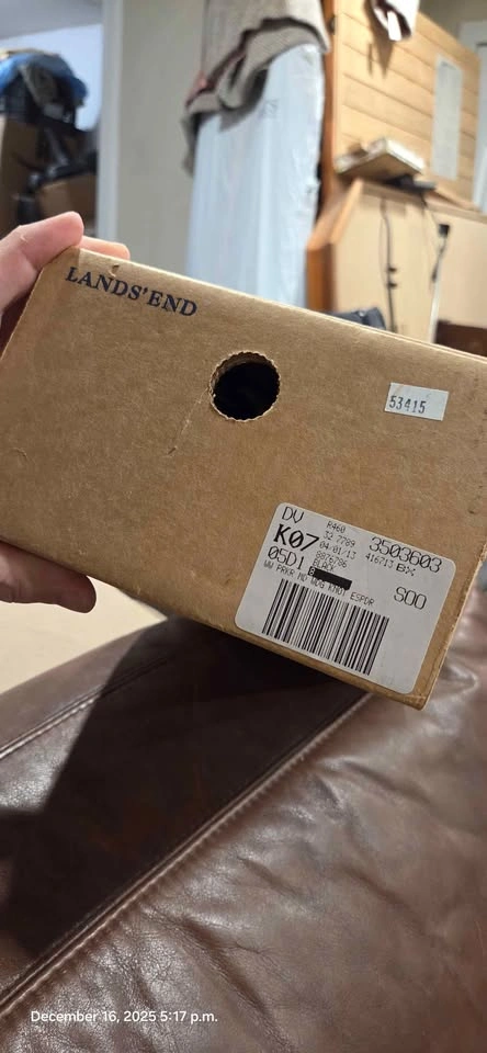lands end woman's size 8 shoe - photo 3