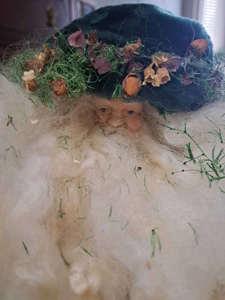 Standing Santa - photo 3