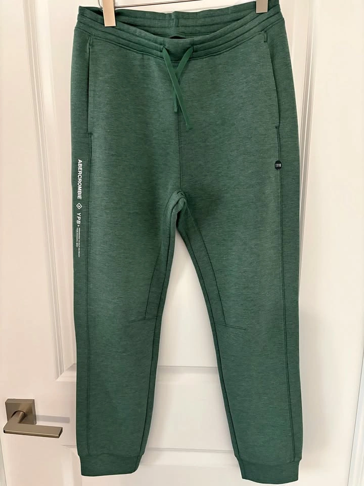 Abercrombie Boys' YPB Neoknit Active Logo Joggers - Green ⚽️