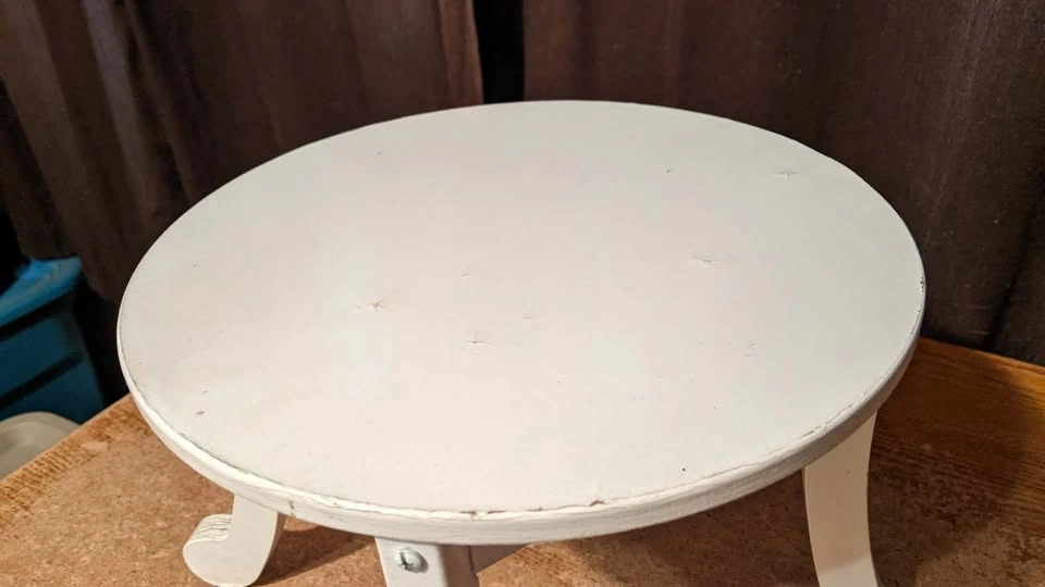 KIDKRAFT WOODEN DOLL TABLE AND CHAIRS SET 11.5" - photo 2