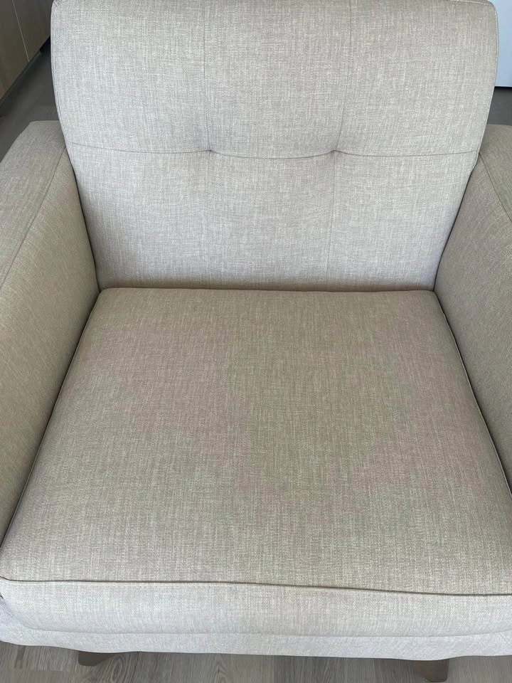Mid-Century Modern Upholstered Armchair - photo 2