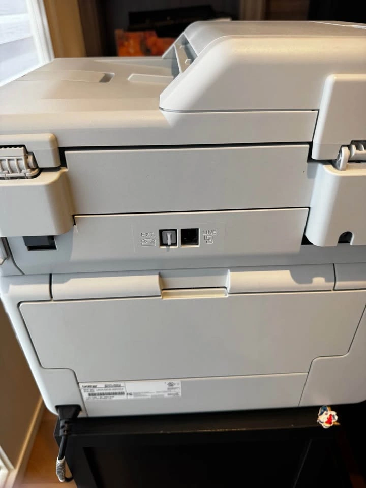 Brother MFC-9130CW Wireless Color Printer / Scanner / Copier - photo 2