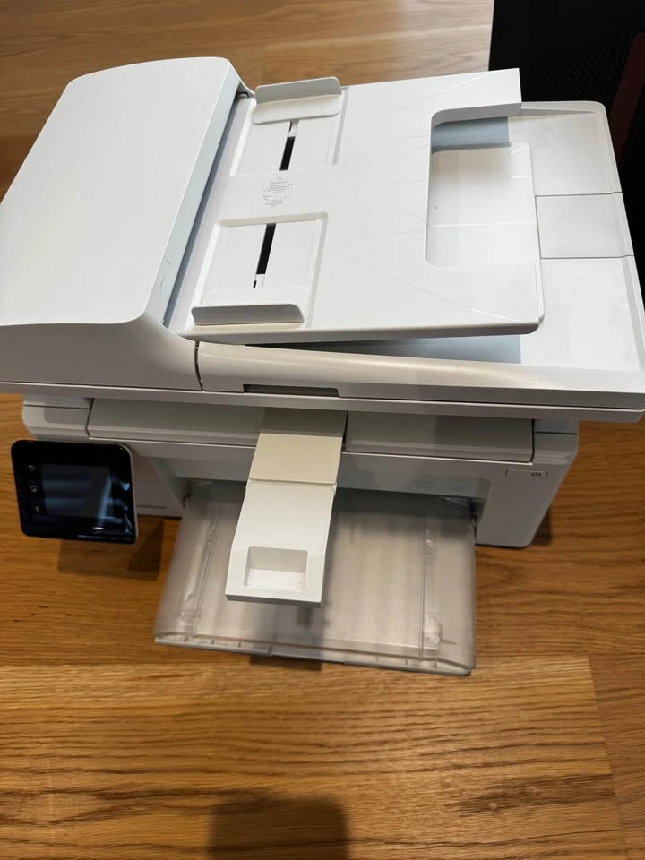 HP LaserJet Pro MFP M130fw Printer – Good Working Condition - photo 2