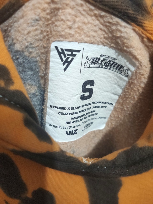 Hypland x Bleach “Shonen Jump” Tie Dye Hoodie Sz S - photo 3